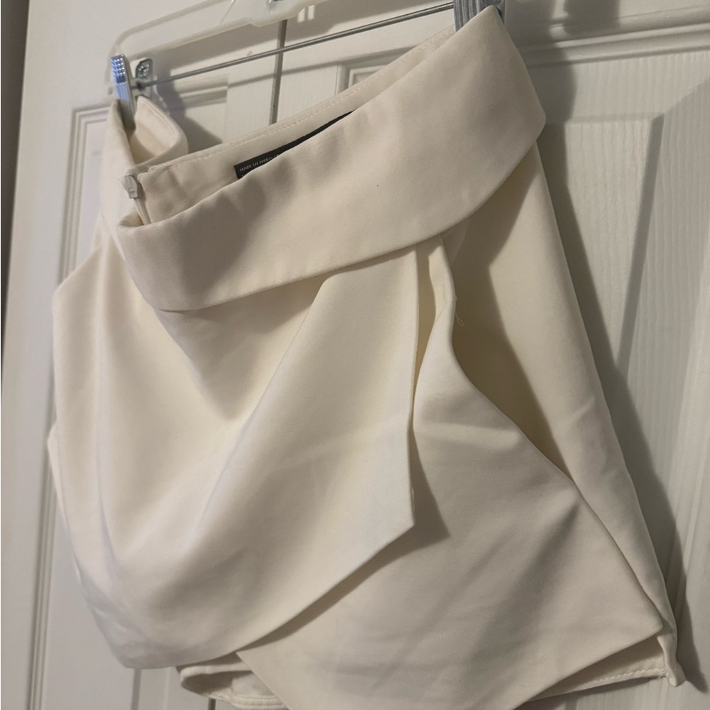 Zara Basic Cream Skort with Wrap-Style Overlay - image 3